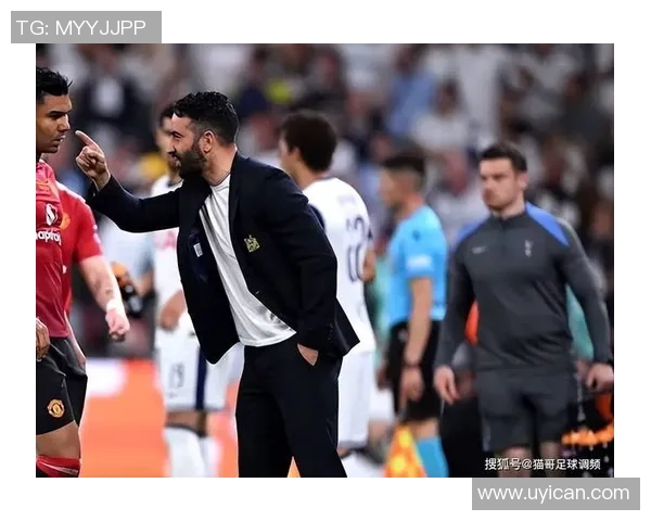 足球明星在逆境中重生的传奇故事与伤痛背后的坚持与梦想