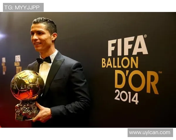 追寻足球巨星C罗的精神力量与奋斗历程探讨